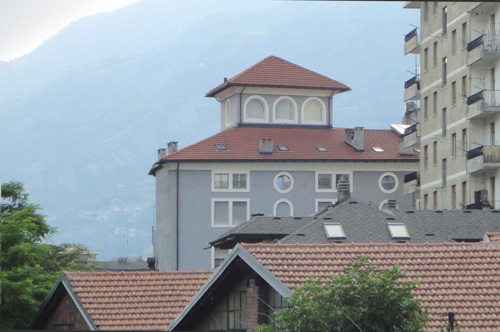 La Torretta Tra I Cieli Di Aosta Apartment ภายนอก รูปภาพ